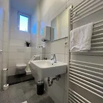 Simplex Am Ettlinger Tor Spacious *