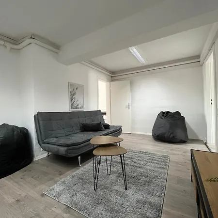 Apartament Simplex Am Ettlinger Tor Spacious *
