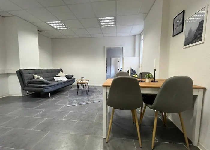 Simplex Am Ettlinger Tor Spacious *