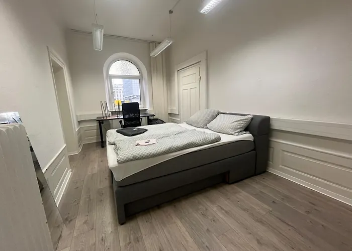 Simplex Am Ettlinger Tor Spacious